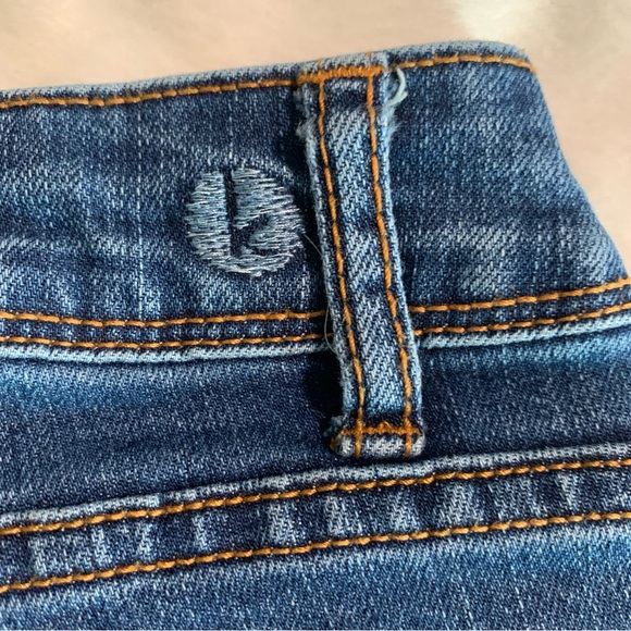 Kensie Sz 8/29 Effortless Ankle Mid Rise Dark Blue Straight Jeans - Picture 3 of 10